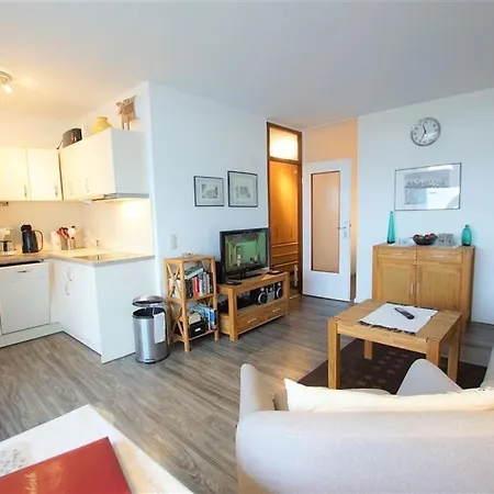 - Haus H, App 0h0501 Apartment *