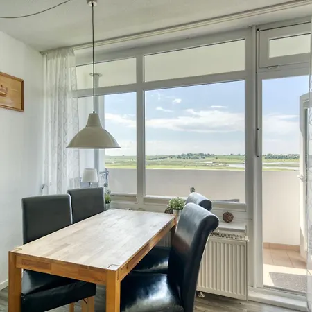 - Haus H, App 0h0501 *
